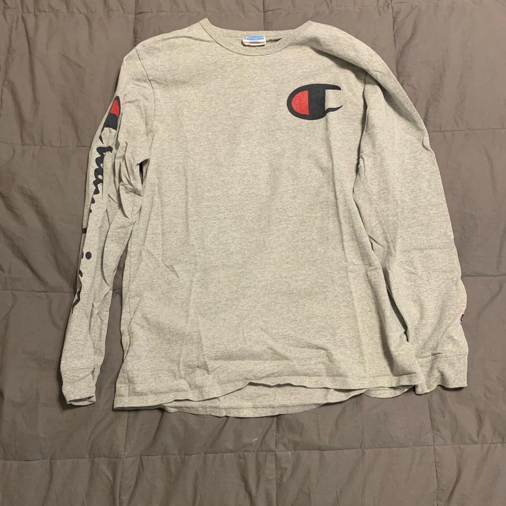 Champion long sleeve shirt